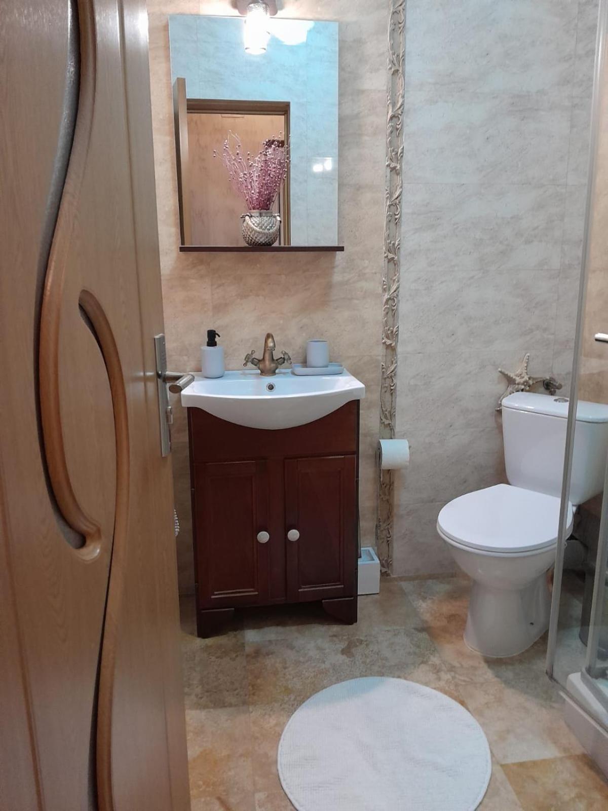 Ap Hector Apartment Navodari Ngoại thất bức ảnh